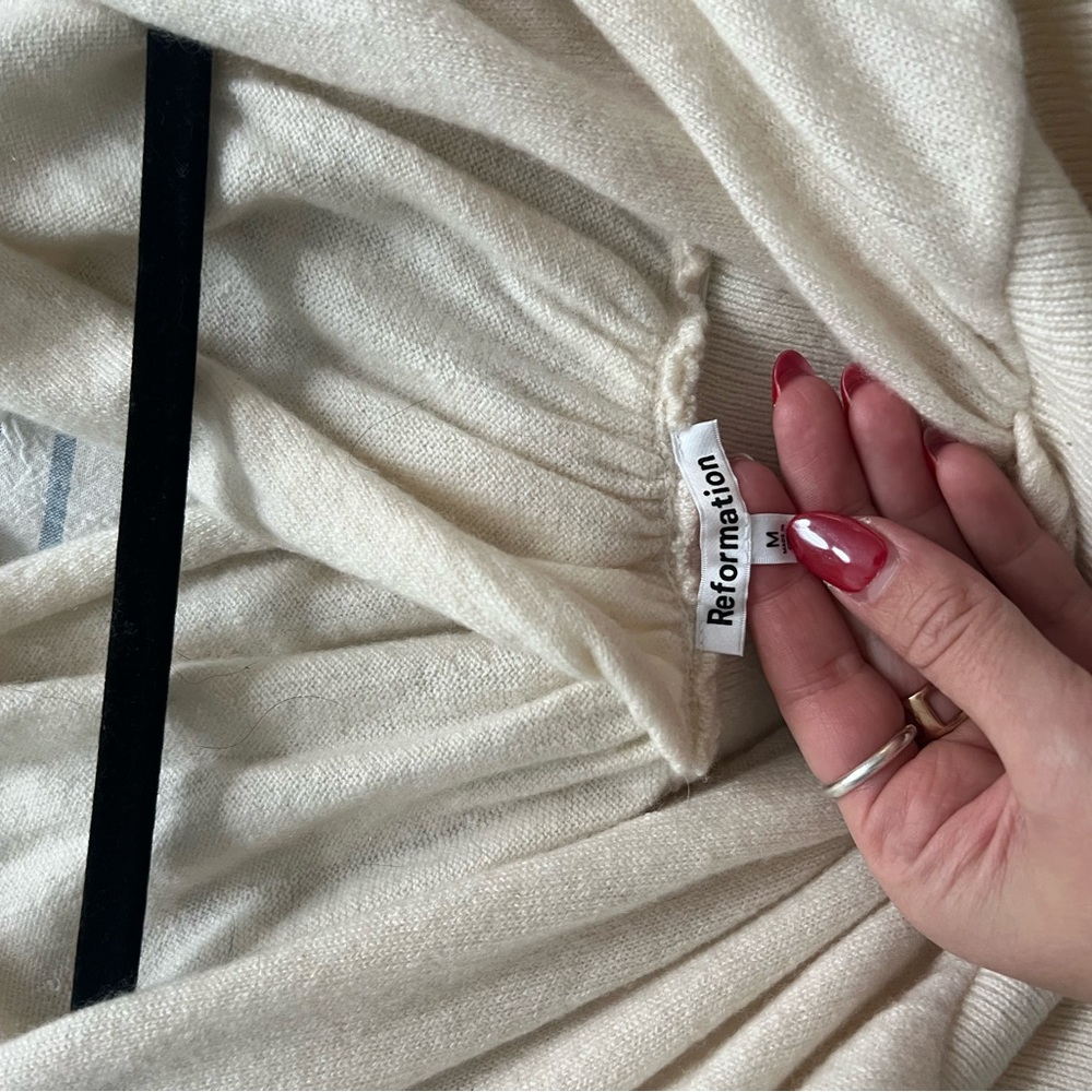 Reformation Cream Knit Top - Picture 5 of 6